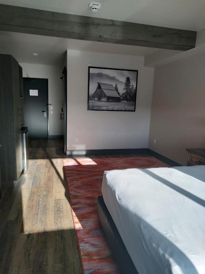 Hotel Bunk House Madras Esterno foto